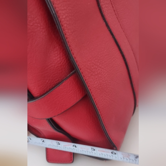 Just Fab Large Satchel Hand Shoulder Bag Gorgeous  Red EUC lot of details - Picture 11 of 11